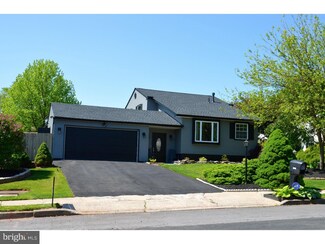 5012 Elderberry Dr, Reading, PA 19606