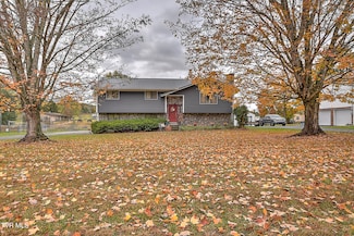 725 Gray Station Sulphur Springs Rd, Jonesborough, TN 37659