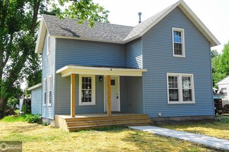 1405 West St, Grinnell, IA 50112