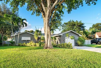 1903 Central Ct, West Palm Beach, FL 33406