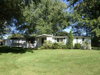 6 American Way Cir, Elkhart, IN 46516