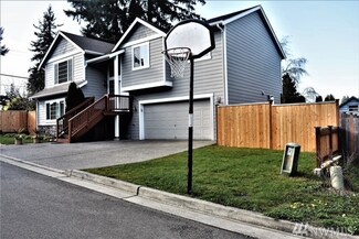 7819 Upper Ridge Rd, Everett, WA 98203
