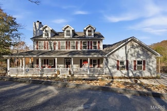 10534 Eagles Nest Dr, Hillsboro, MO 63050