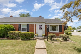 1723 N Raynor Ave, Crest Hill, IL 60403