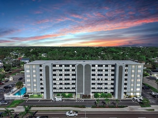 7321 Central Ave Unit 307, Saint Petersburg, FL 33710