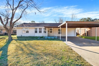 506 Edgebrook Dr, Houston, TX 77034