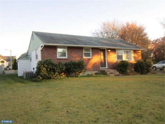 18 Grenlynne Dr, Grenloch, NJ 08032