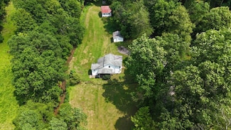 1825 Rock Camp Rd, Hundred, WV 26575