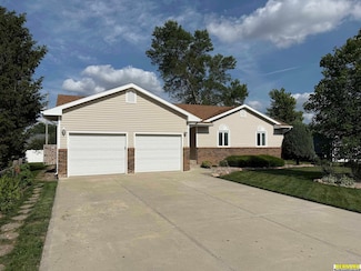 304 Broadway St, Manley, NE 68403