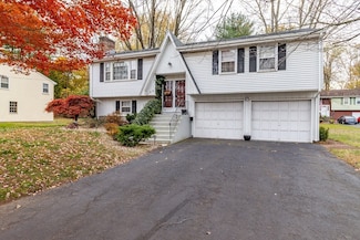 123 Ellsworth St, Newington, CT 06111