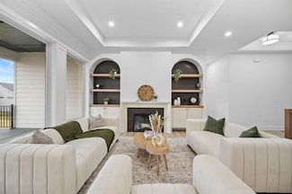 18054 Tanglewood Dr, Clive, IA 50325