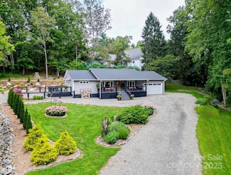 9 Oakwood Dr, Weaverville, NC 28787