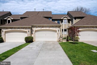 10 Overlook Ct, Lambertville, NJ 08530