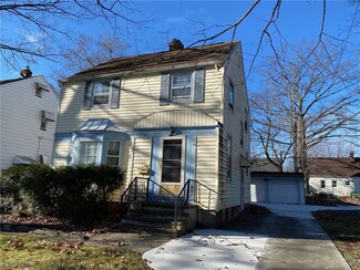20131 Green Oak Dr, Euclid, OH 44117