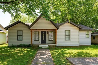 703 5th St, Conway, AR 72032