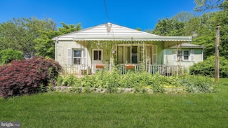 102 Bristol Oxford Valley Rd, Langhorne, PA 19047