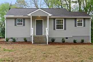 2327 Barringer Dr, Charlotte, NC 28208