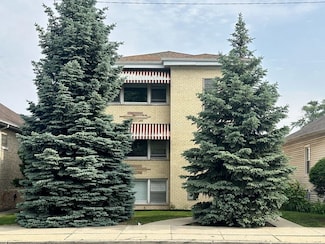5837 W Addison St Unit 2, Chicago, IL 60634