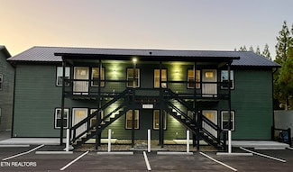 3771 Wears Valley Rd Unit 8, Sevierville, TN 37862