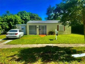 951 NE 141st St, North Miami, FL 33161