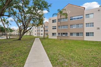 6135 NW 186th St Unit 202, Hialeah, FL 33015
