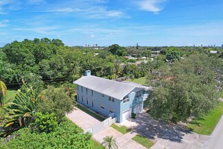920 Lighthouse Dr, North Palm Beach, FL 33408