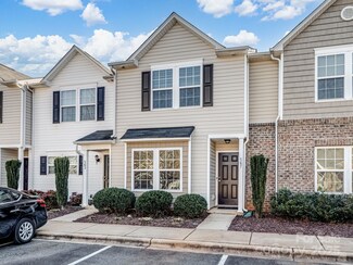 567 Fawnborough Ct, Rock Hill, SC 29732
