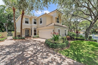 32 Grand Bay Cir, North Palm Beach, FL 33408