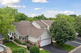 7978 Autumn Ridge Way, Chanhassen, MN 55317