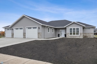 1970 Burlington Dr, West Fargo, ND 58078