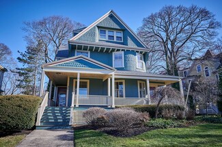 32 Lenox St, West Newton, MA 02465