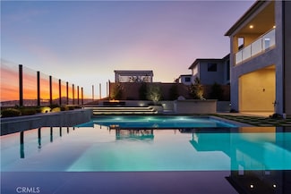 11743 Greenwood Dr, Los Angeles, CA 91326