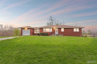 1219 N Park St, Hardin, IL 62047