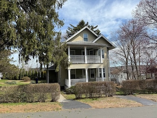 15 Francis St, Naugatuck, CT 06770