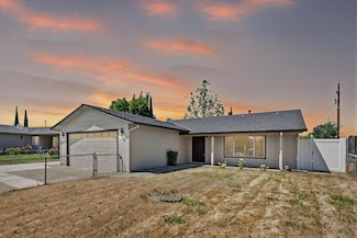 1814 Fernwood Dr, Marysville, CA 95901