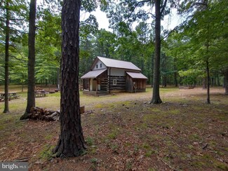 46 N Star Dr, Upper Tract, WV 26866