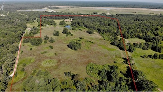 333 County Road 3092, de Berry, TX 75639