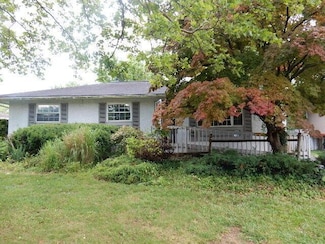 1549 Alpine Dr, Columbus, OH 43229