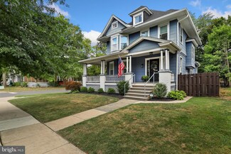 923 Collings Ave, Oaklyn, NJ 08107