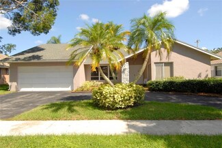 10509 NW 7th Ct, Plantation, FL 33324
