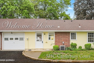 335C Canterbury Ct, Lakewood, NJ 08701