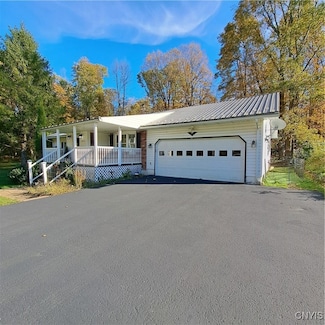4574 Lee Center Taberg Rd, Taberg, NY 13471