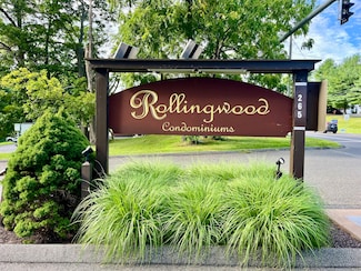 3 Chelsea Ct Unit 3, Brookfield, CT 06804