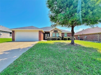 600 Bretts Way, Burleson, TX 76028