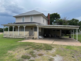602 Crescent Dr, Ness City, KS 67560