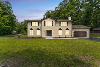 33 Huntsville Rd, Newton, NJ 07860