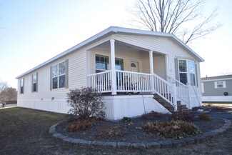23 Monadnock Dr, Rochester, NH 03867