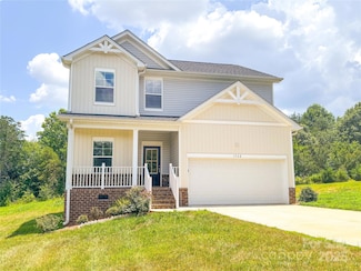 1542 Antioch Dr, Conover, NC 28613