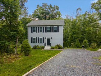 25 Victory Hwy, Foster, RI 02825