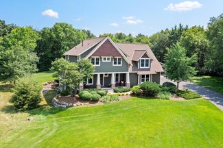 10405 Andrea Trail, Inver Grove Heights, MN 55077